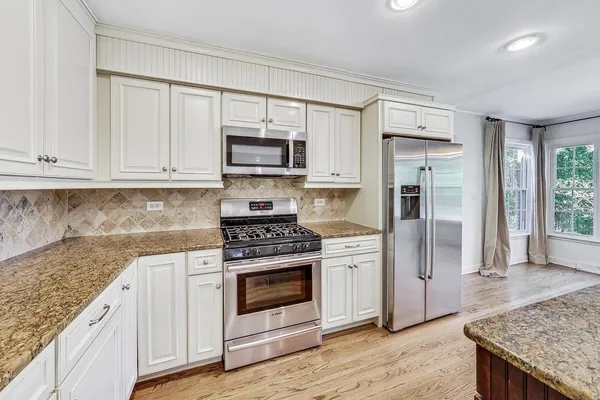 $6,500 | 1040 Forest Hill Road, Lake Forest, IL 60045
