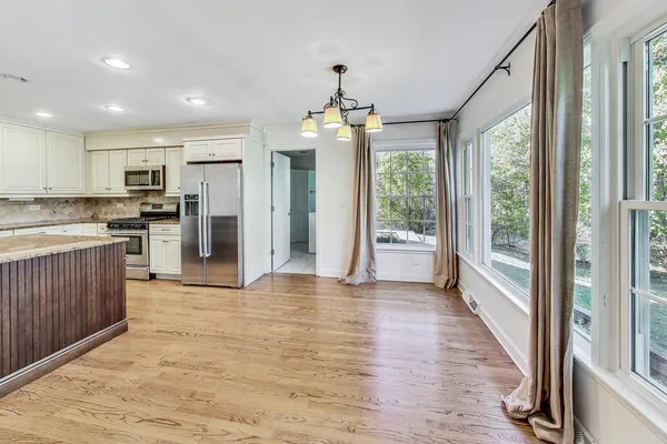 $6,500 | 1040 Forest Hill Road, Lake Forest, IL 60045