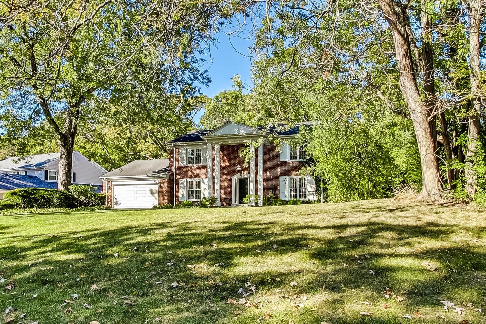 1040 Forest Hill Road Lake Forest, IL 60045 - Photo 4 of 37