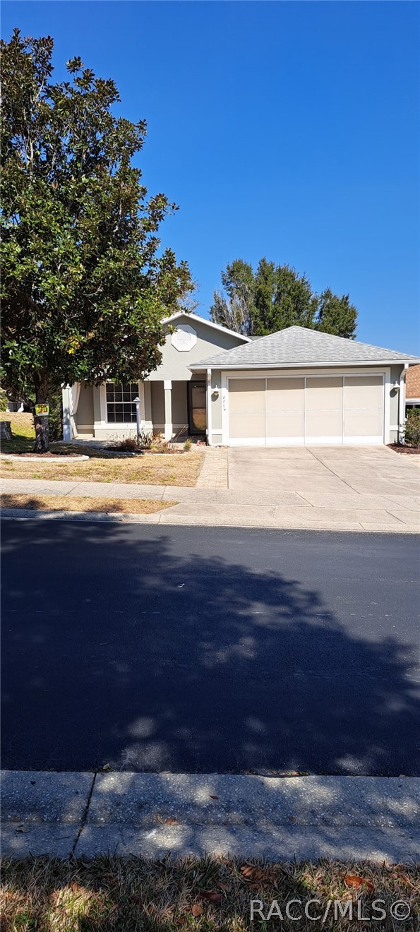 821 West Cockatiel Loop Hernando, FL 34442 - Photo 1 of 4