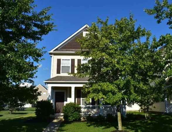 $375,000 | 206 Lamplight Court, Delaware, OH 43015