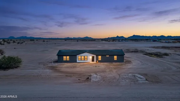 $349,900 | 11027 Copper Kettle Drive, Arizona City, AZ 85123