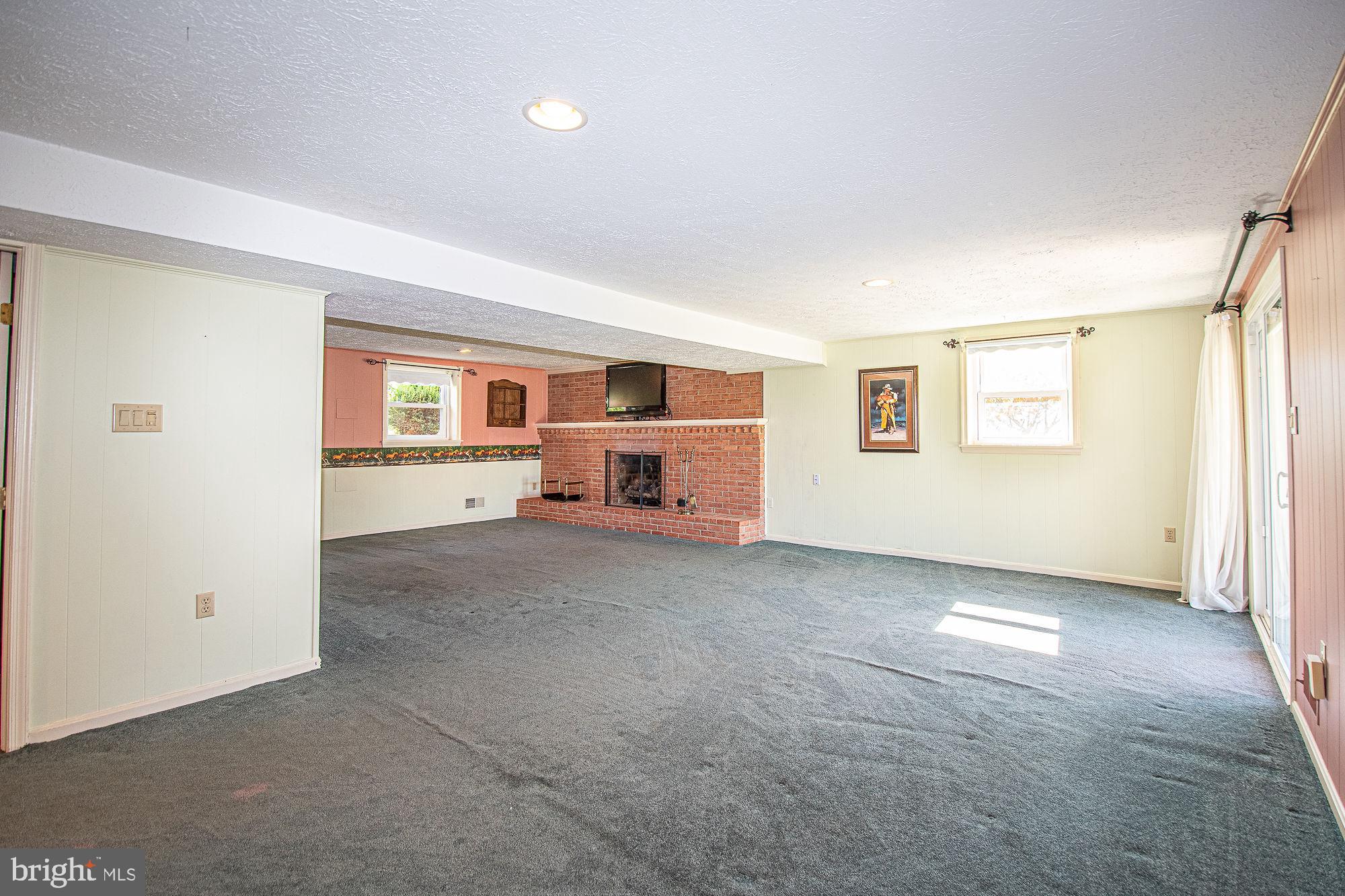 7 Ridge Road Front Royal, VA 22630 - Photo 40 of 48 Spacious rec room with recessed lighting