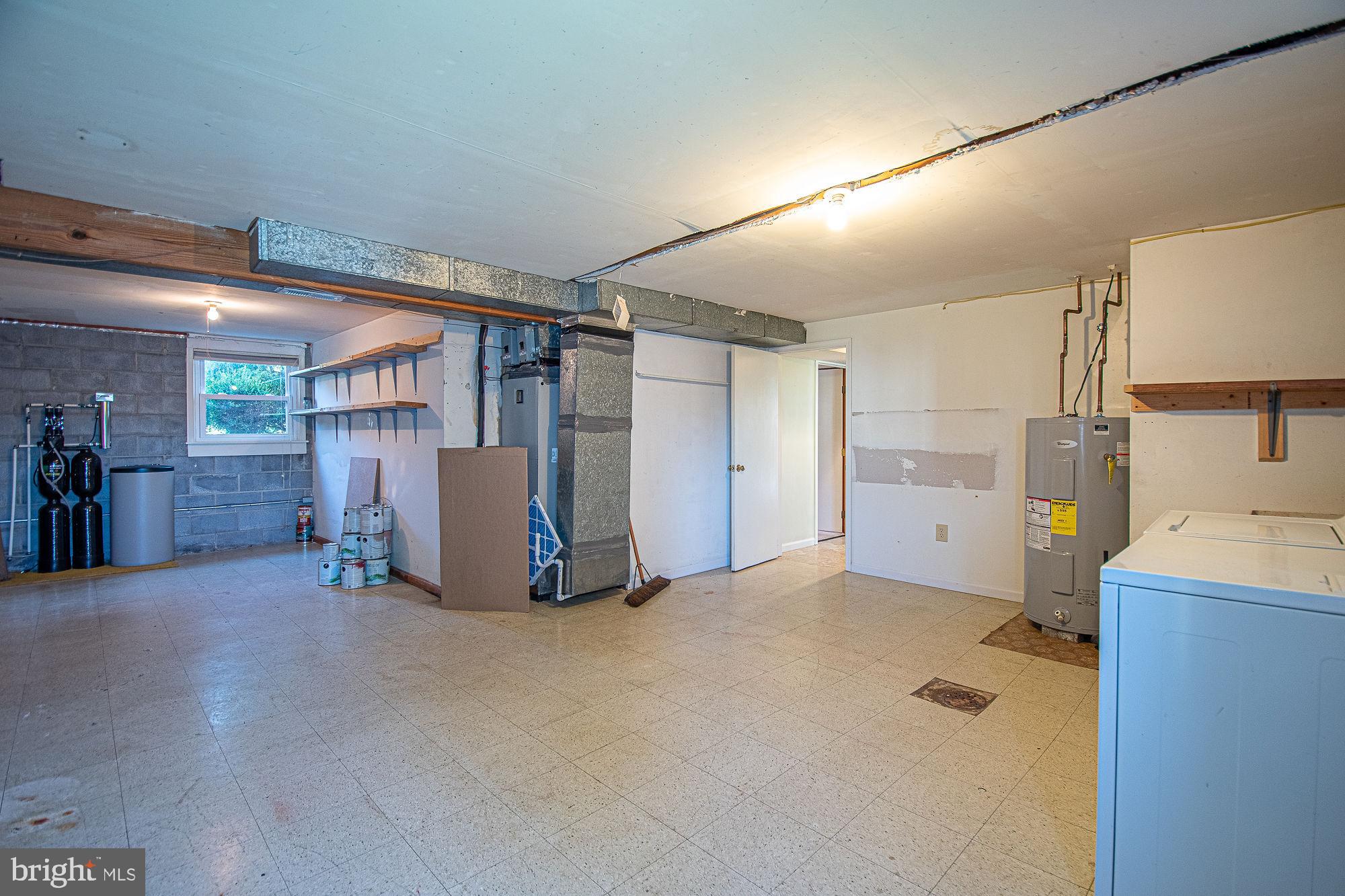 7 Ridge Road Front Royal, VA 22630 - Photo 45 of 48 Large utility room