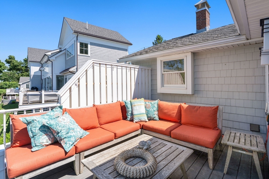 78 Clifton Avenue Hull, MA 02045 - Photo 21 of 41