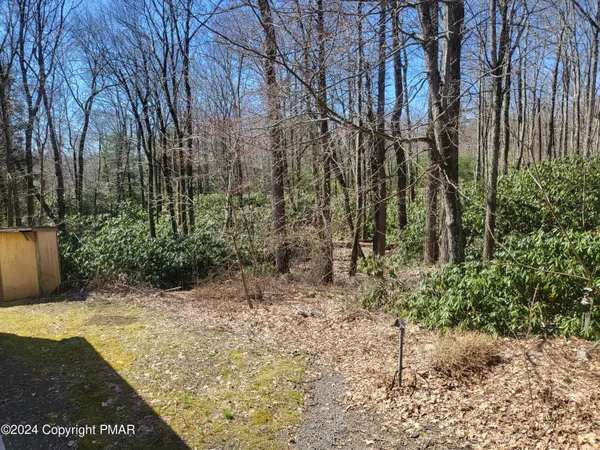 $269,000 | 2153 Gravel Road, Canadensis, PA 18325