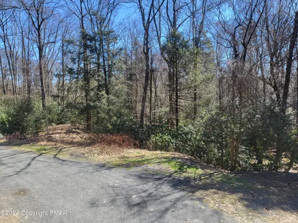 $269,000 | 2153 Gravel Road, Canadensis, PA 18325