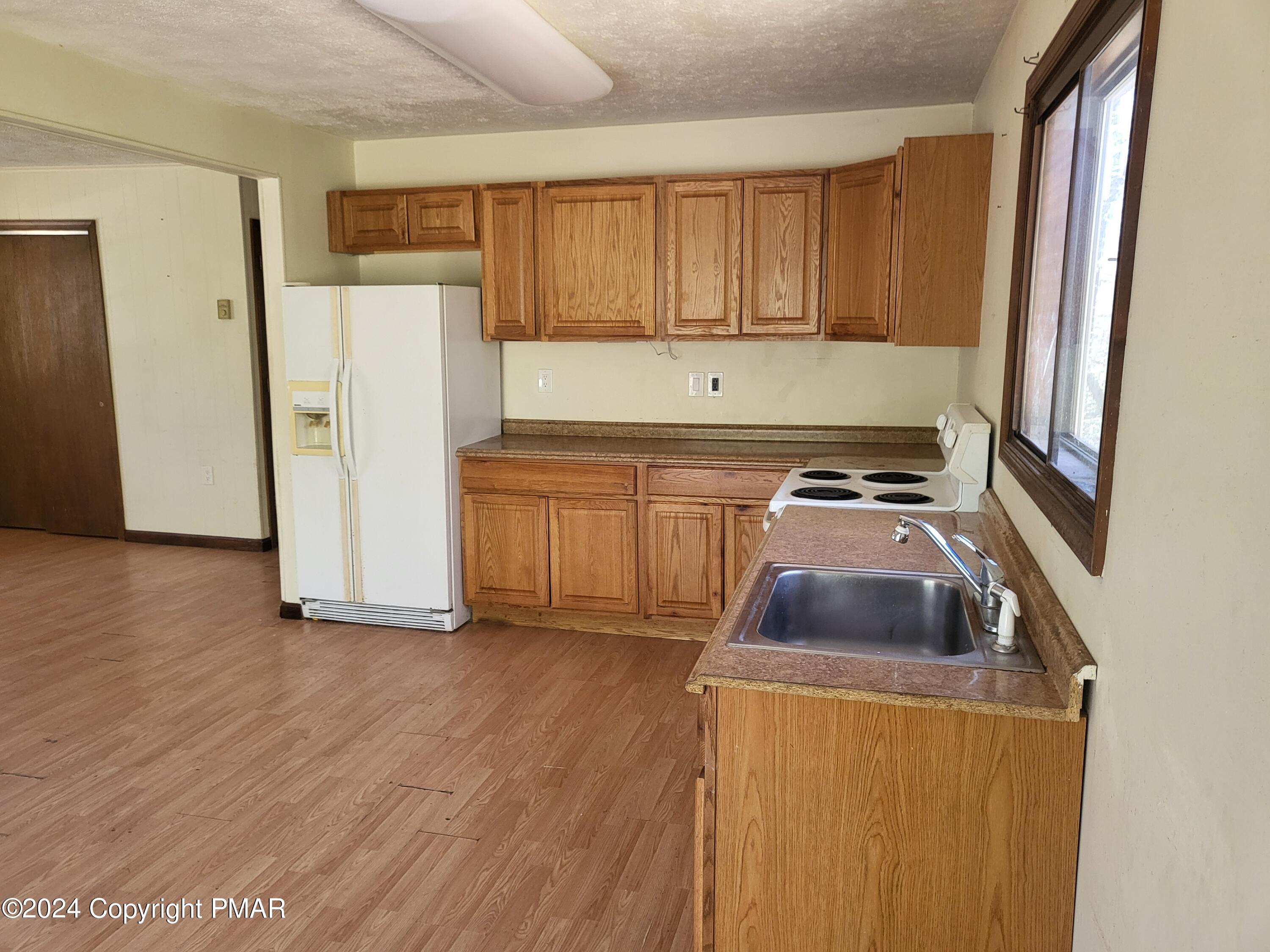 2153 Gravel Road Canadensis, PA 18325 - Photo 7 of 30 Kitchen 1