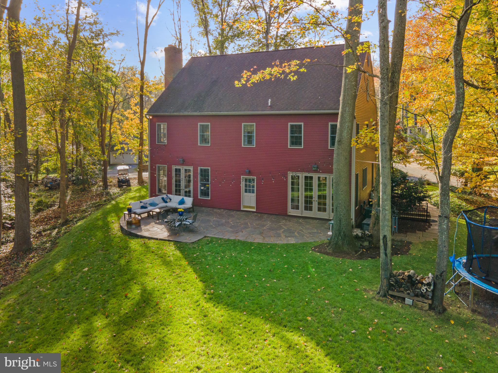 1727 Robinhood Road Annapolis, MD 21401 - Photo 2 of 44 Expansive flay 1 acre private lot