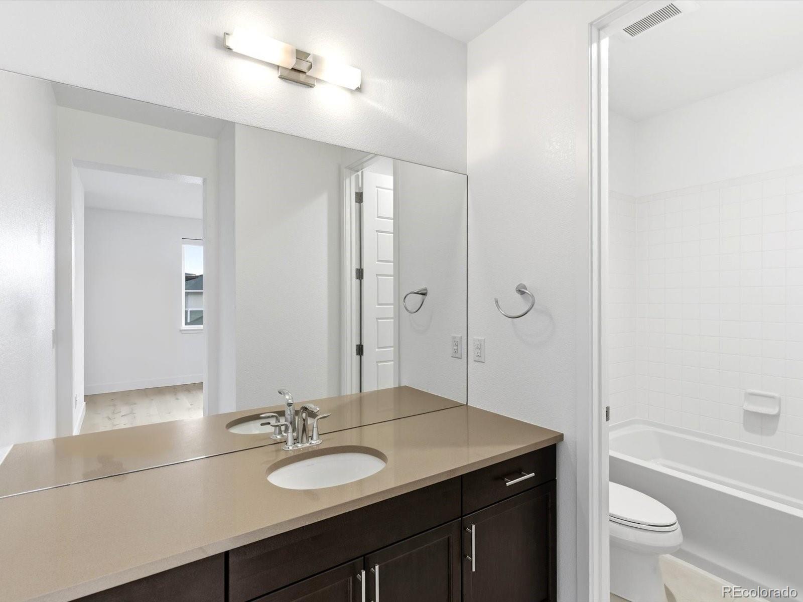 6121 Chester Street Denver, CO 80238 - Photo 37 of 45