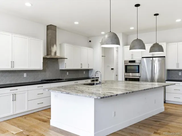 $1,575,000 | 6121 Chester Street, Denver, CO 80238