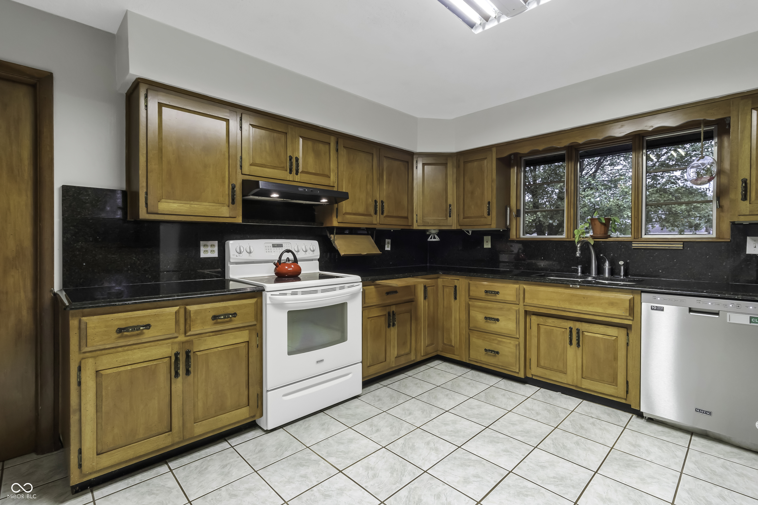 105 McClellan Road Greenfield, IN 46140 - Photo 13 of 46 Gallery Image 13