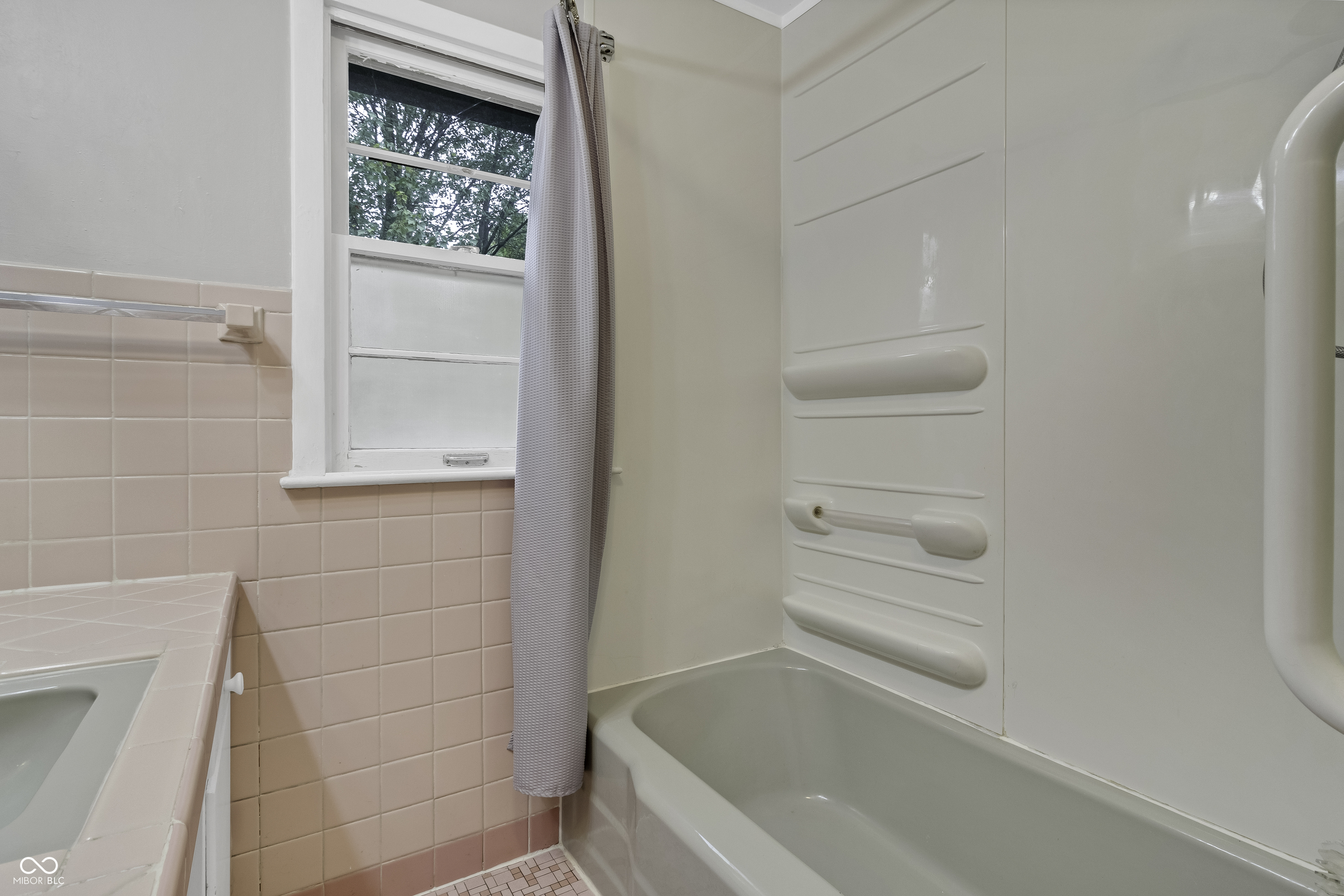 105 McClellan Road Greenfield, IN 46140 - Photo 19 of 46 Gallery Image 19