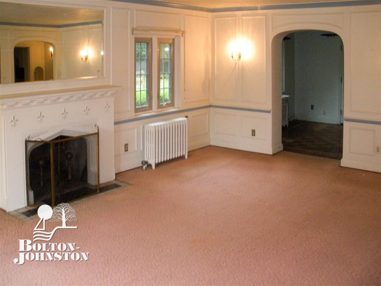 705 Westchester Road Grosse Pointe Park, MI 48230 - Photo 3 of 31