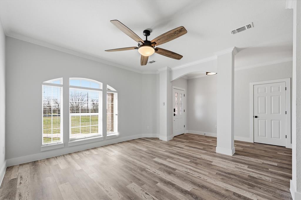 867 Durning Road Van Alstyne, TX 75495 - Photo 5 of 38