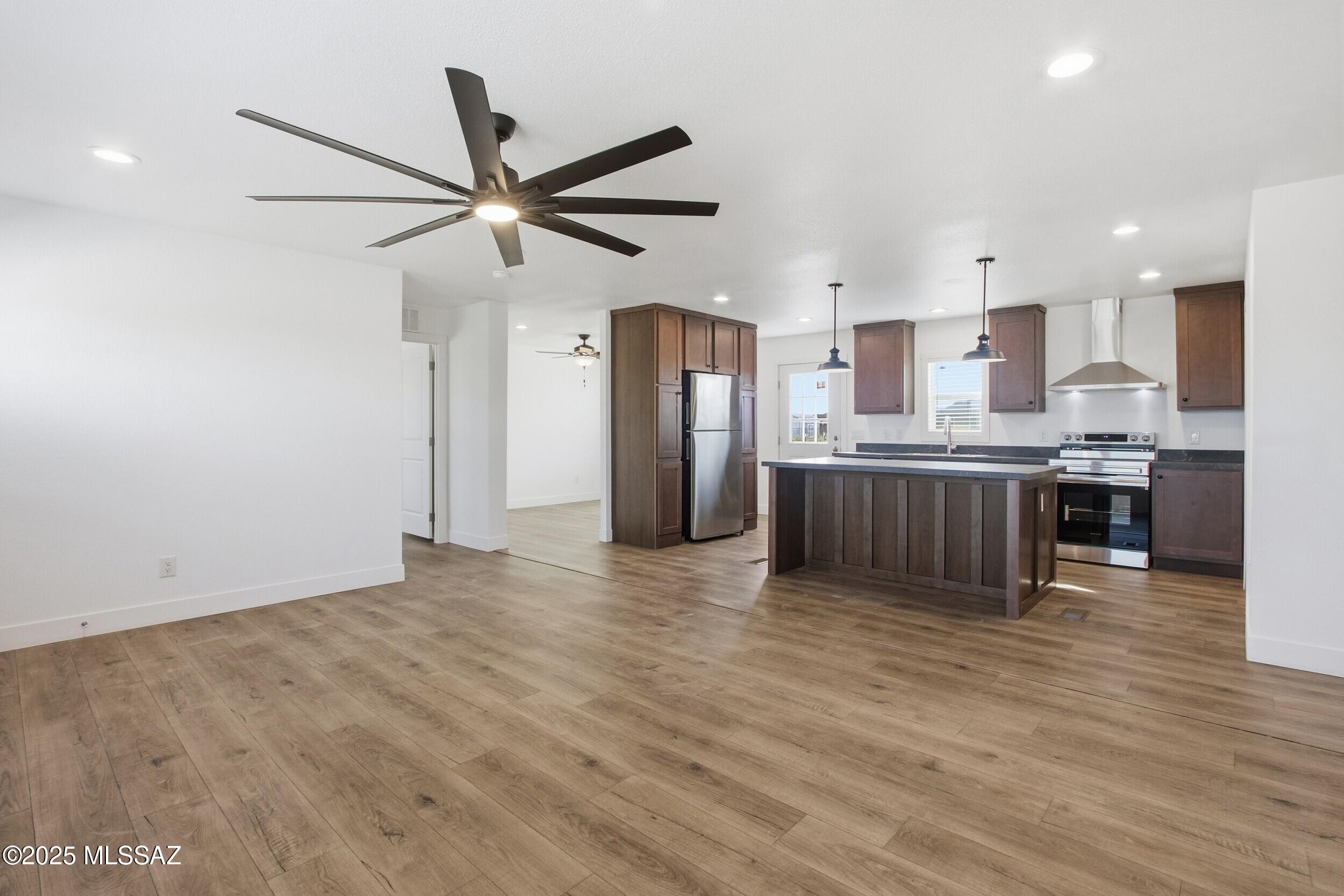 13259 North Derringer Road Marana, AZ 85653 - Photo 6 of 31 Gallery Image 6