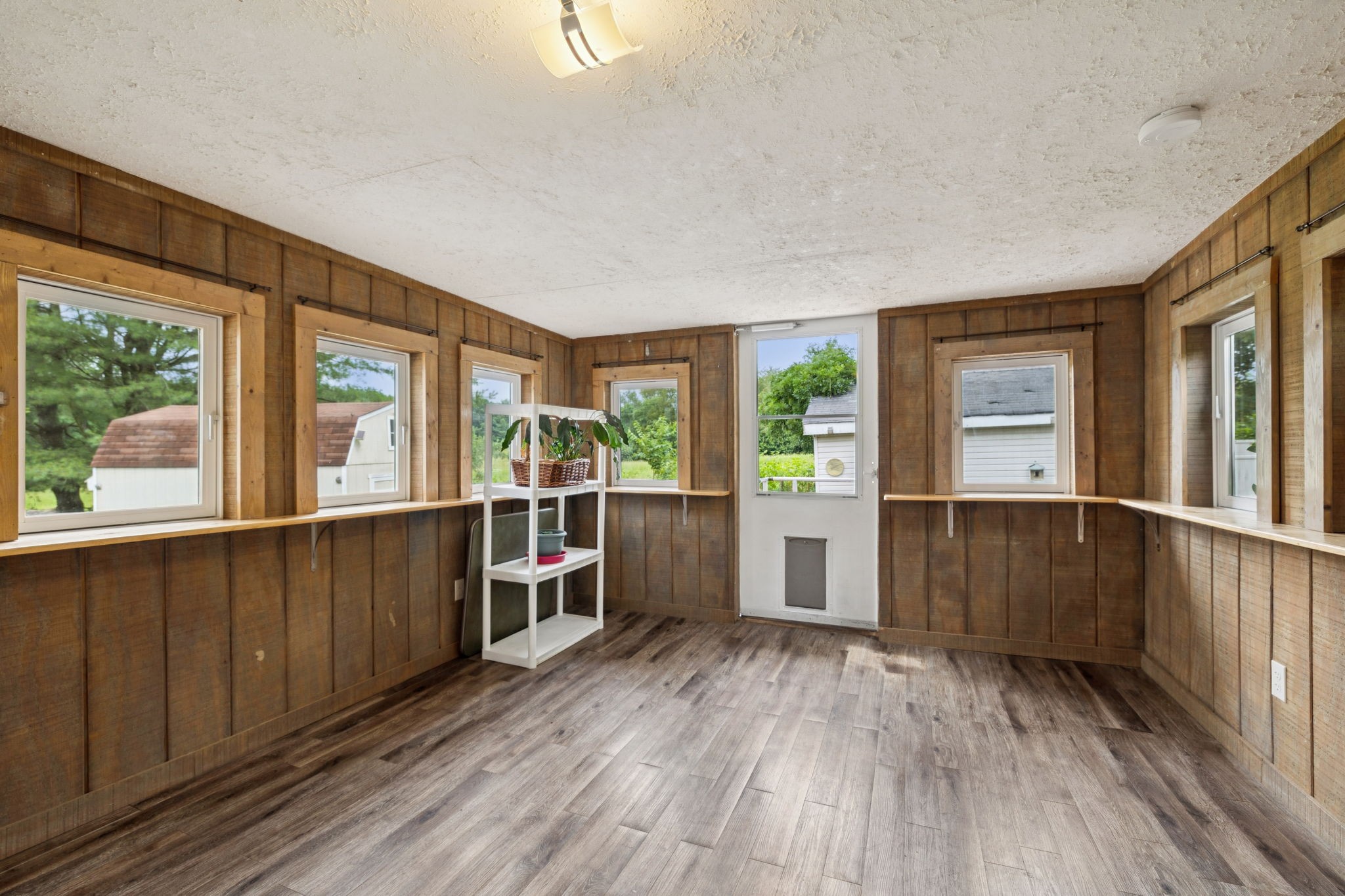 115 White Road Portland, TN 37148 - Photo 34 of 44 wooden floor in an empty room with a window