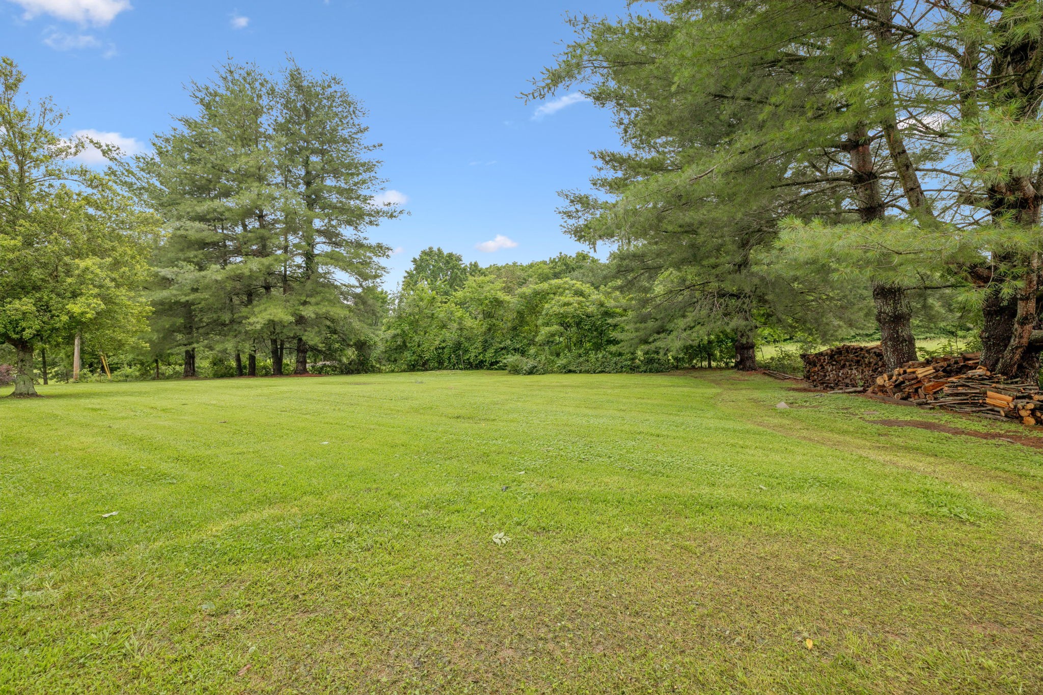 115 White Road Portland, TN 37148 - Photo 44 of 44 a view of outdoor space with deck and yard