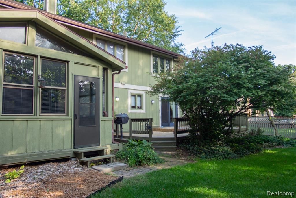 1371 Rutledge Court Temperance, MI 48182 - Photo 13 of 58