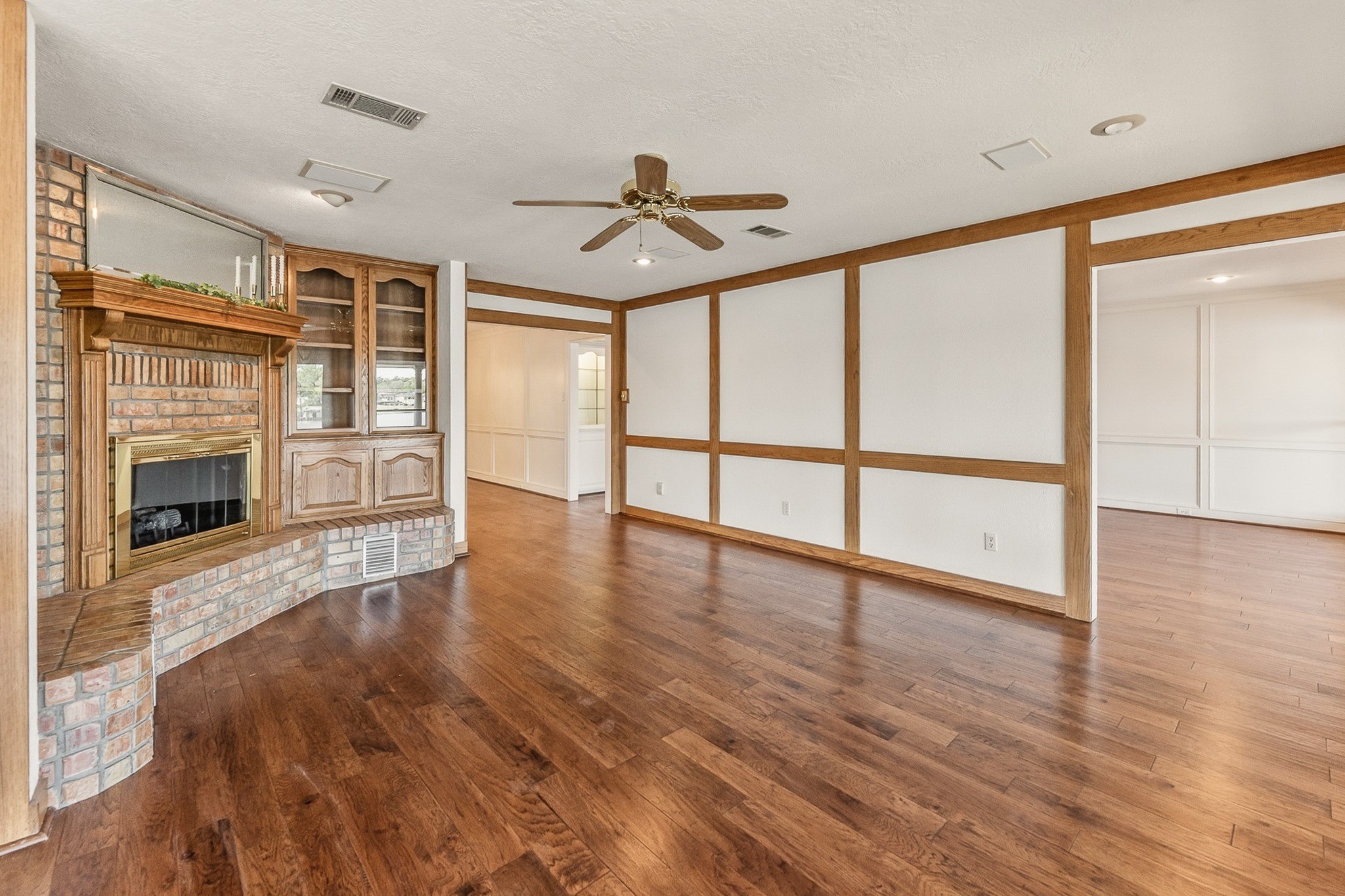 2008 Wickersham Drive Huntsville, TX 77340 - Photo 13 of 44