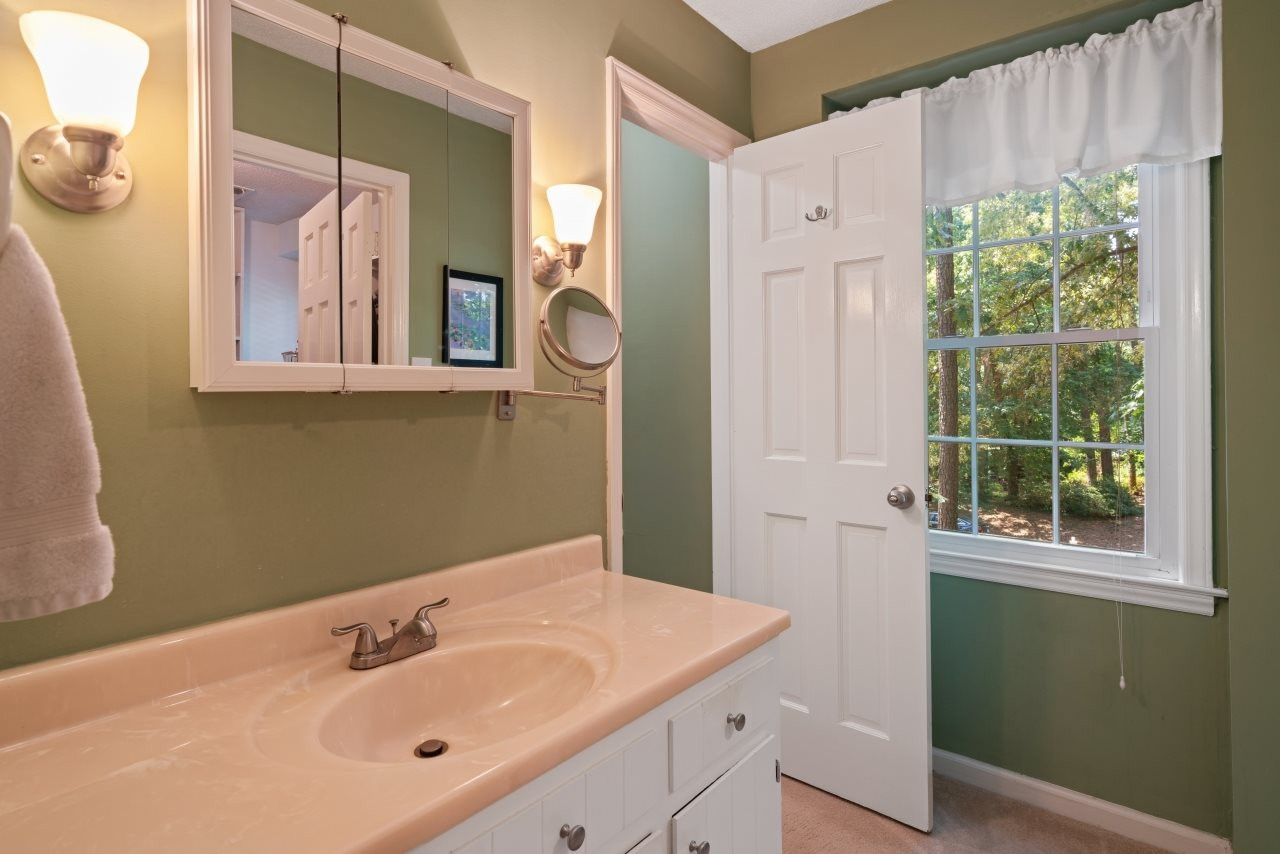 3100 Avondale Court Raleigh, NC 27613 - Photo 18 of 28 Photo 18