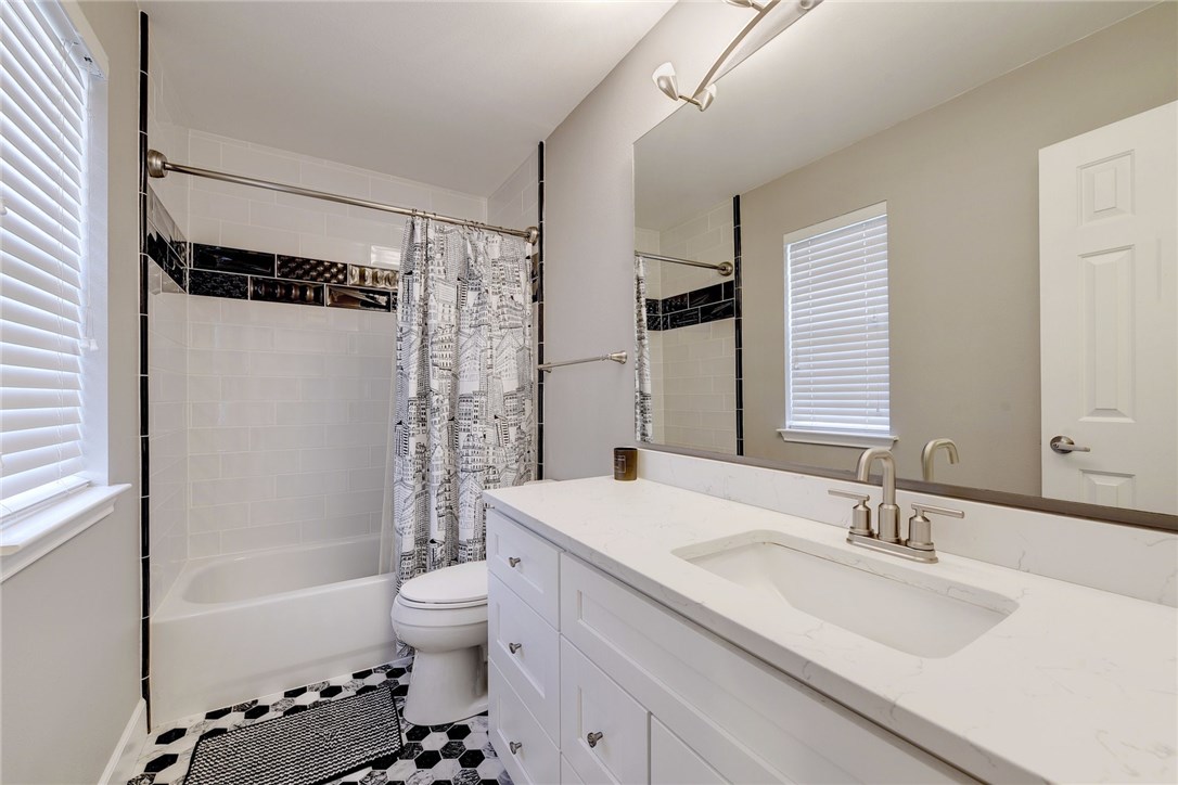 1700 Perez Street, Unit A Austin, TX 78721 - Photo 19 of 25