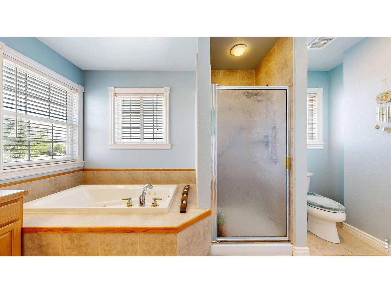 1901 74th Avenue Greeley, CO 80634 - Photo 27 of 50 Primary Bathroom - Upper Level