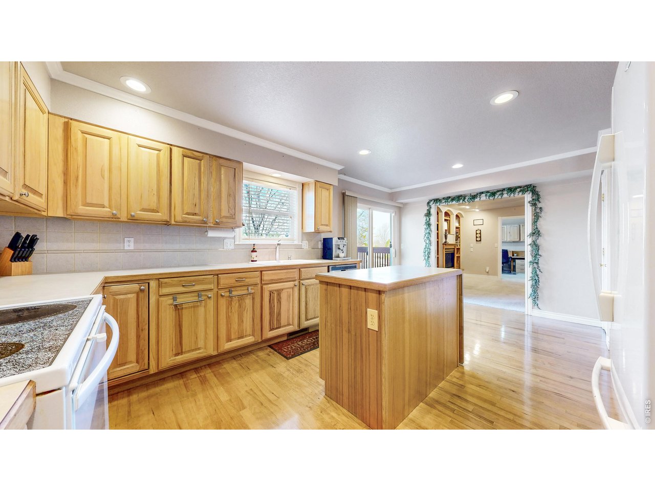 1901 74th Avenue Greeley, CO 80634 - Photo 9 of 50 Kitchen