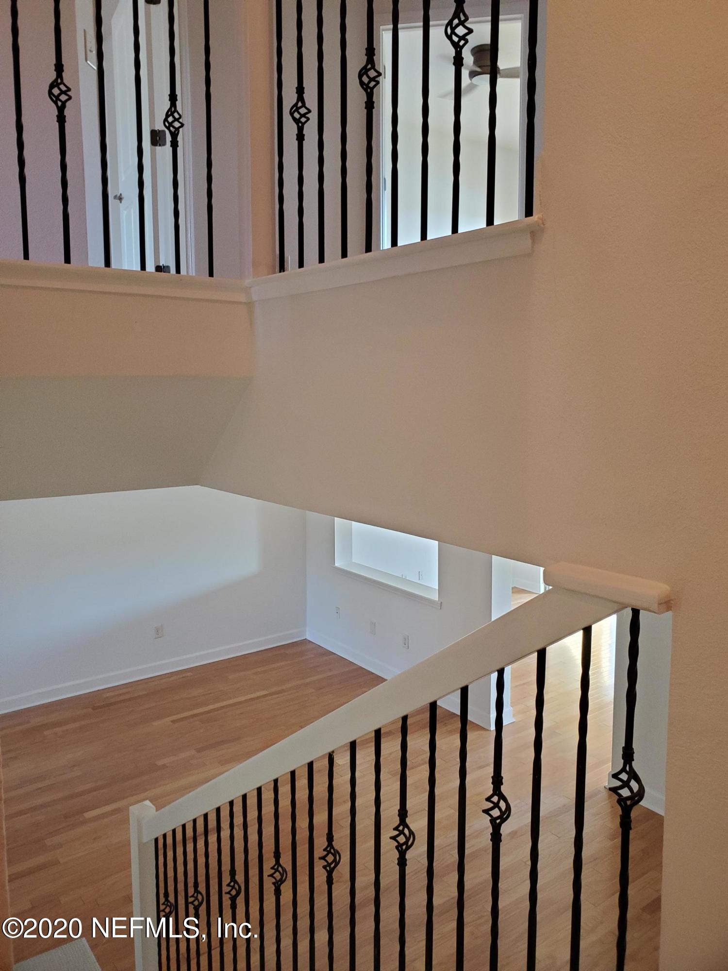 9745 Touchton Road, Unit 3005 Jacksonville, FL 32246 - Photo 10 of 23 Bautiful staircase
