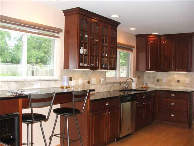 4177 Rowanne Road Columbus, OH 43214 - Photo 3 of 12 Gallery Image 3