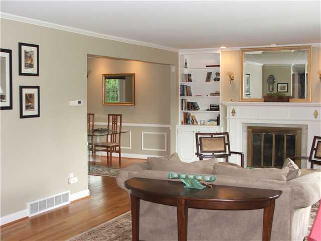 4177 Rowanne Road Columbus, OH 43214 - Photo 7 of 12 Gallery Image 7