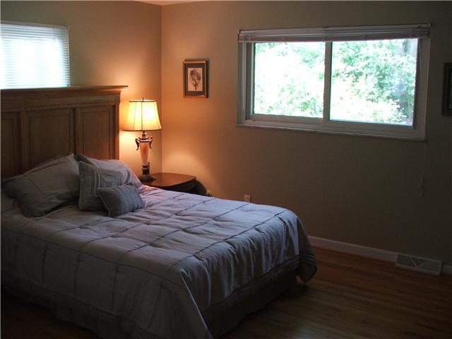 4177 Rowanne Road Columbus, OH 43214 - Photo 9 of 12 Gallery Image 9