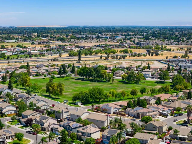 $885,000 | 2492 Gibralter Drive, Manteca, CA 95337