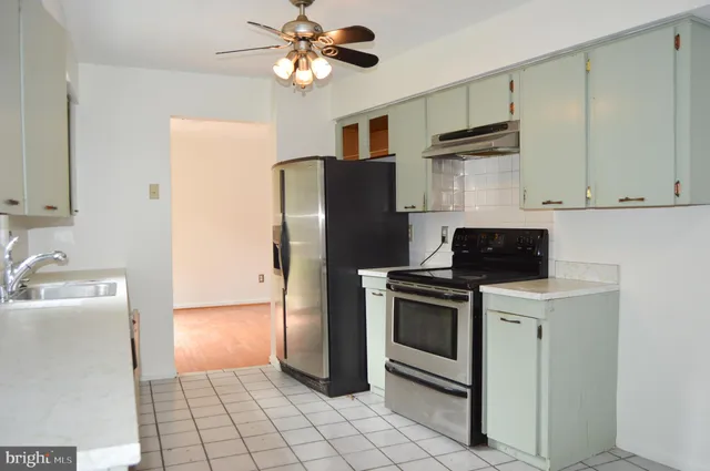 $364,900 | 8814 Lafayette Drive, Owings, MD 20736