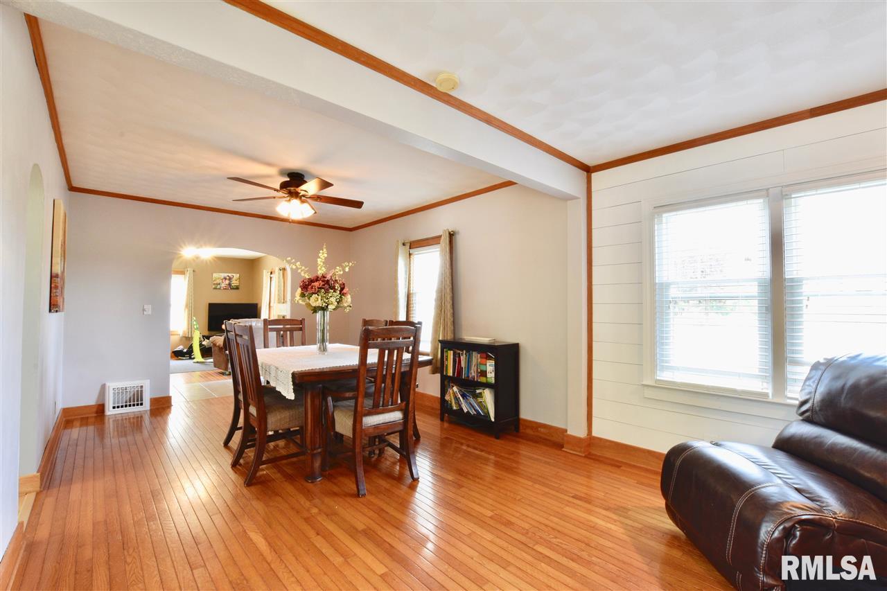 714 Springfield Road East Peoria, IL 61611 - Photo 9 of 36 Gallery Image 9