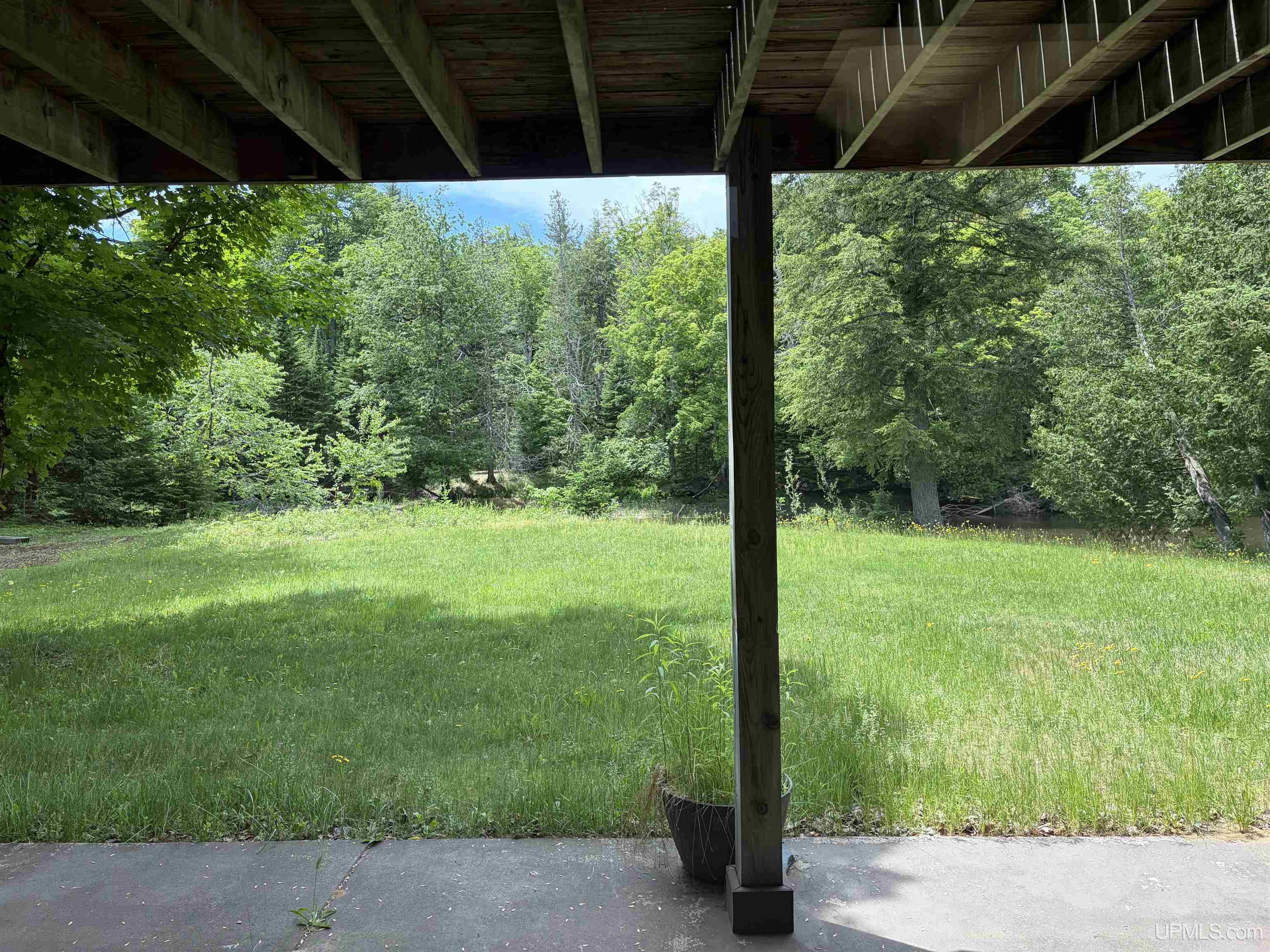5109 River Road Manistique, MI 49854 - Photo 37 of 39