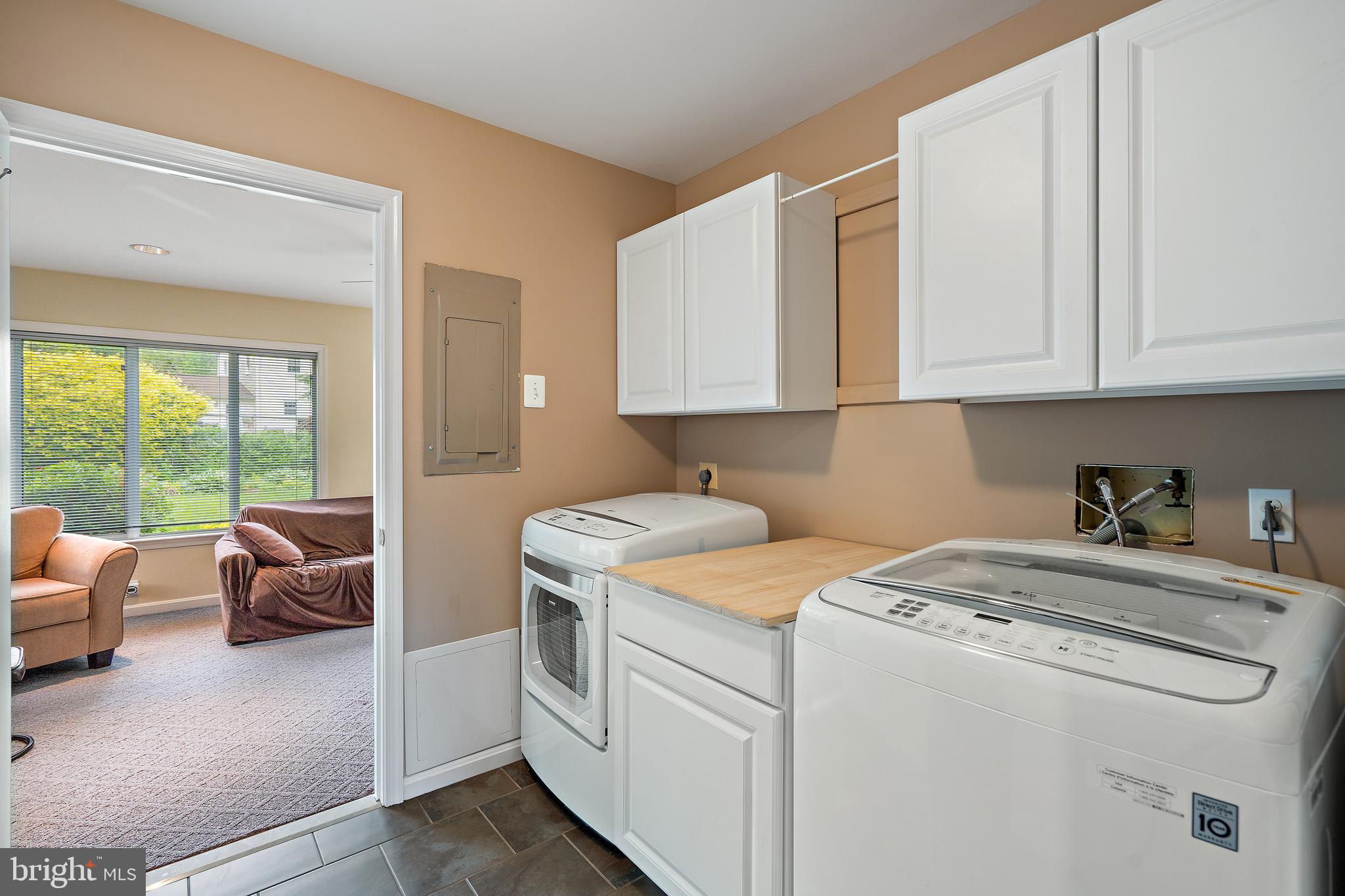 8819 Rachell Court Manassas, VA 20110 - Photo 9 of 23 Gallery Image 9