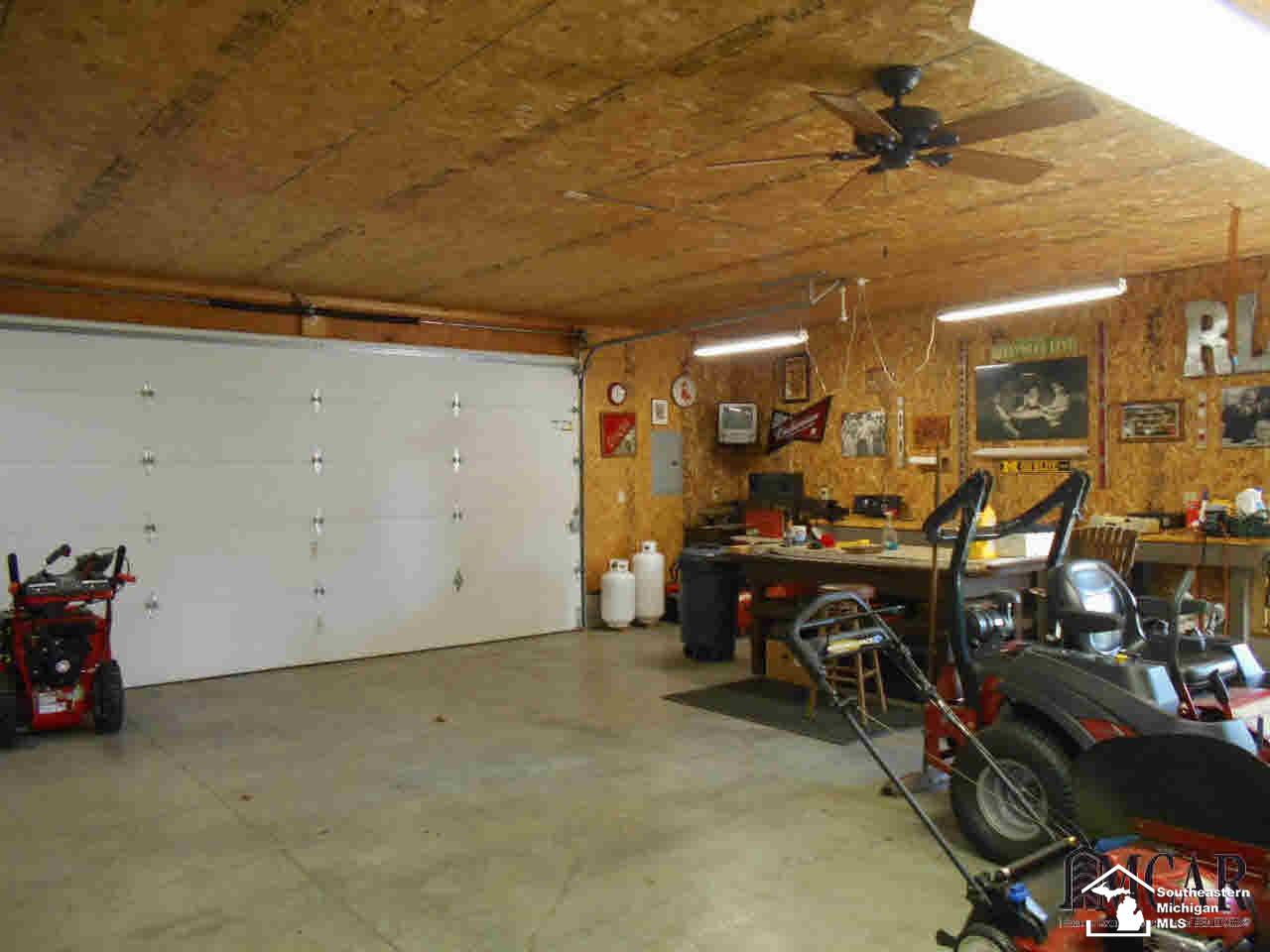 1278 Wells Road Dundee, MI 48131 - Photo 28 of 42 Gallery Image 28