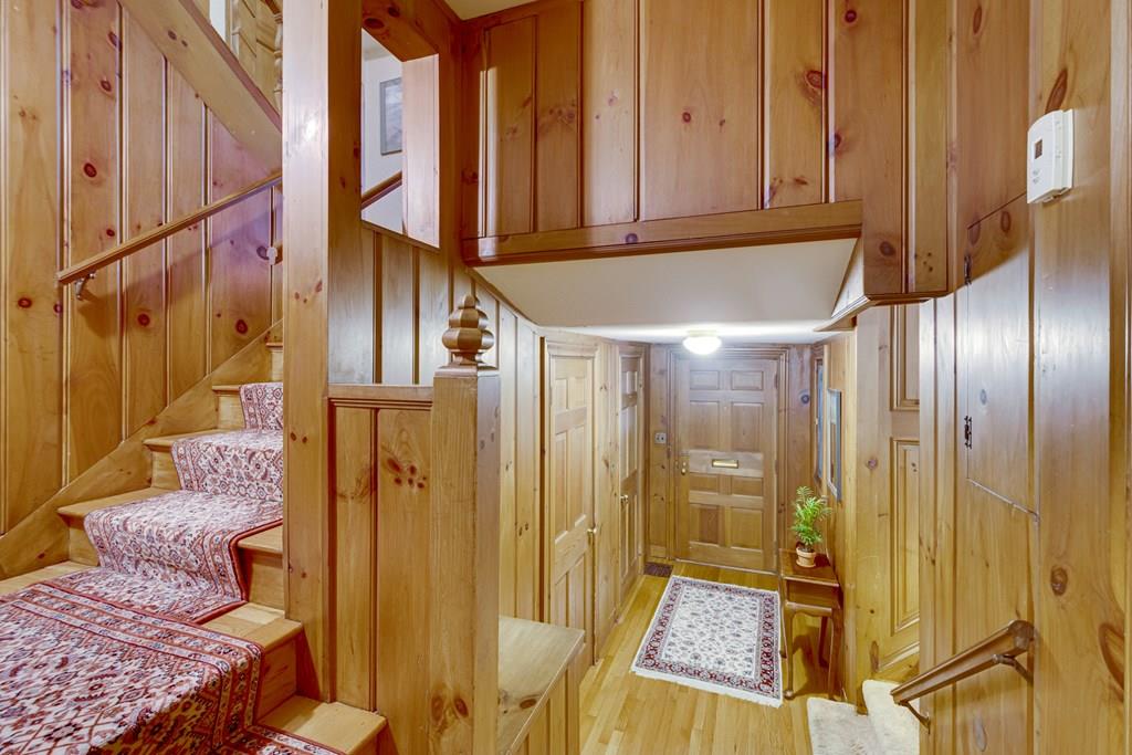 9 Rangeley Road Winchester, MA 01890 - Photo 4 of 27