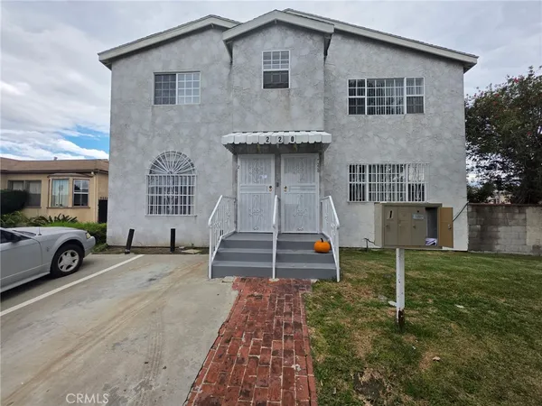 $3,200 | 220 South Pannes Avenue, Unit 1, Compton, CA 90221