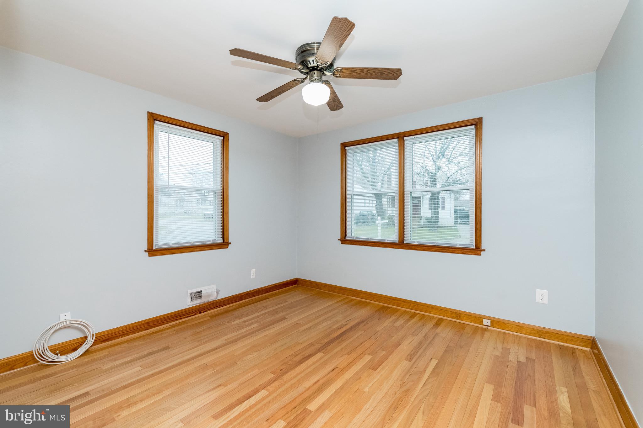 504 Riverside Road Essex, MD 21221 - Photo 10 of 21 First Floor Bedroom