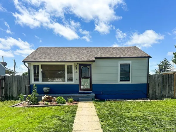 $134,999 | 620 South 7th Avenue, Springfield, CO 81073