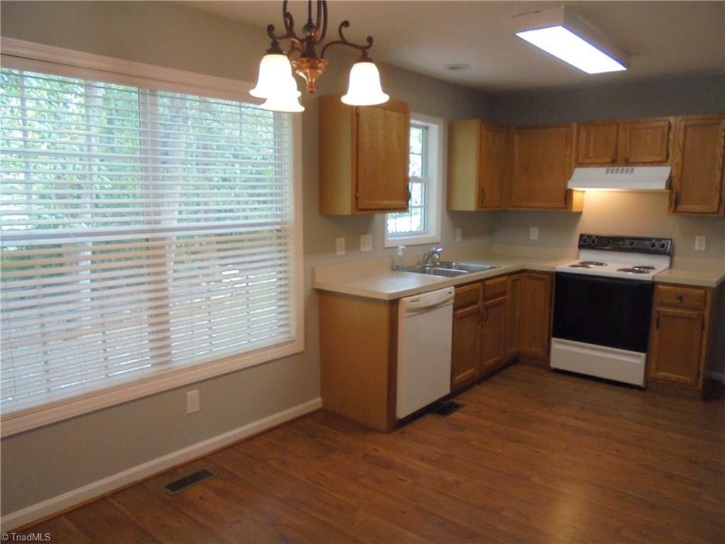 8203 Daltonshire Drive Oak Ridge, NC 27310 - Photo 8 of 18 Gallery Image 8
