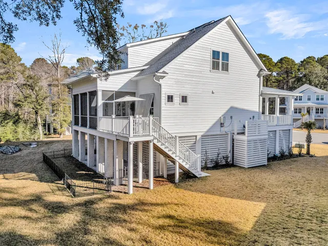$1,359,900 | 1087 Capersview Court, Awendaw, SC 29429