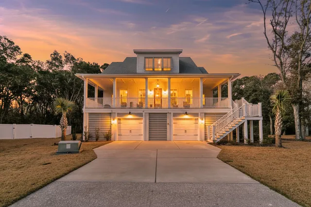 $1,359,900 | 1087 Capersview Court, Awendaw, SC 29429