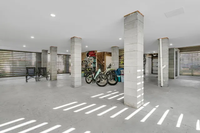 $1,359,900 | 1087 Capersview Court, Awendaw, SC 29429