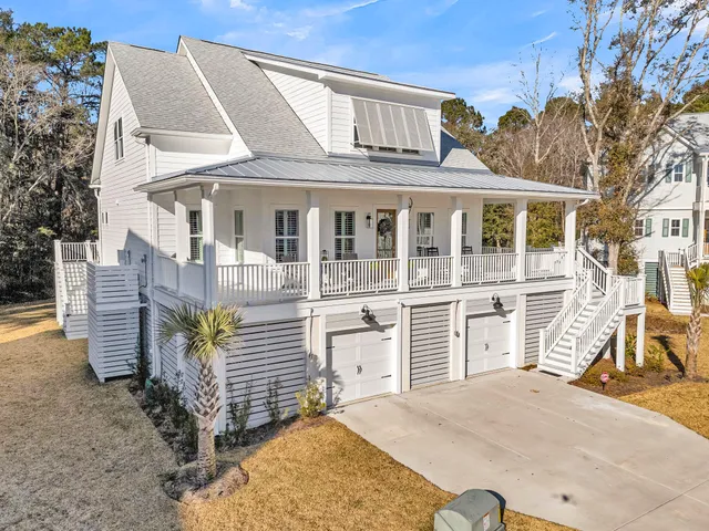 $1,359,900 | 1087 Capersview Court, Awendaw, SC 29429
