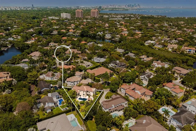 $7,200,000 | 350 Costa Brava Court, Coral Gables, FL 33143