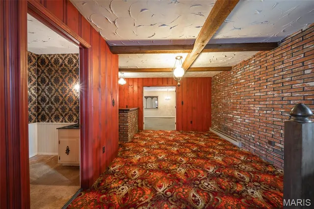 $482,000 | 1673 Hwy T, Freeburg, MO 65035