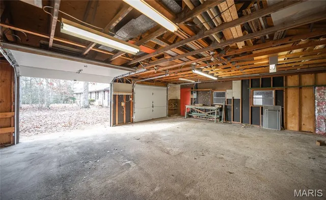 $482,000 | 1673 Hwy T, Freeburg, MO 65035